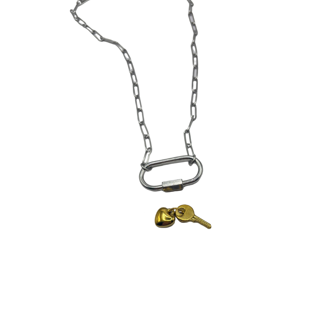 LOVE LOCKED CHARM