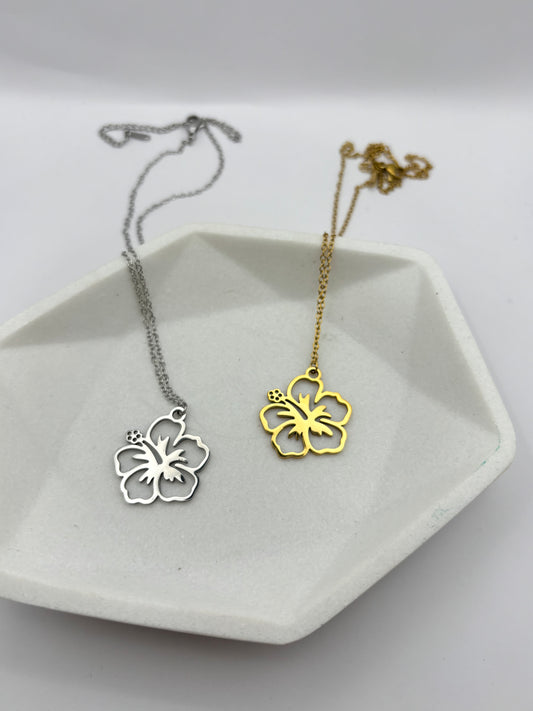 HIBISCUS NECKLACE