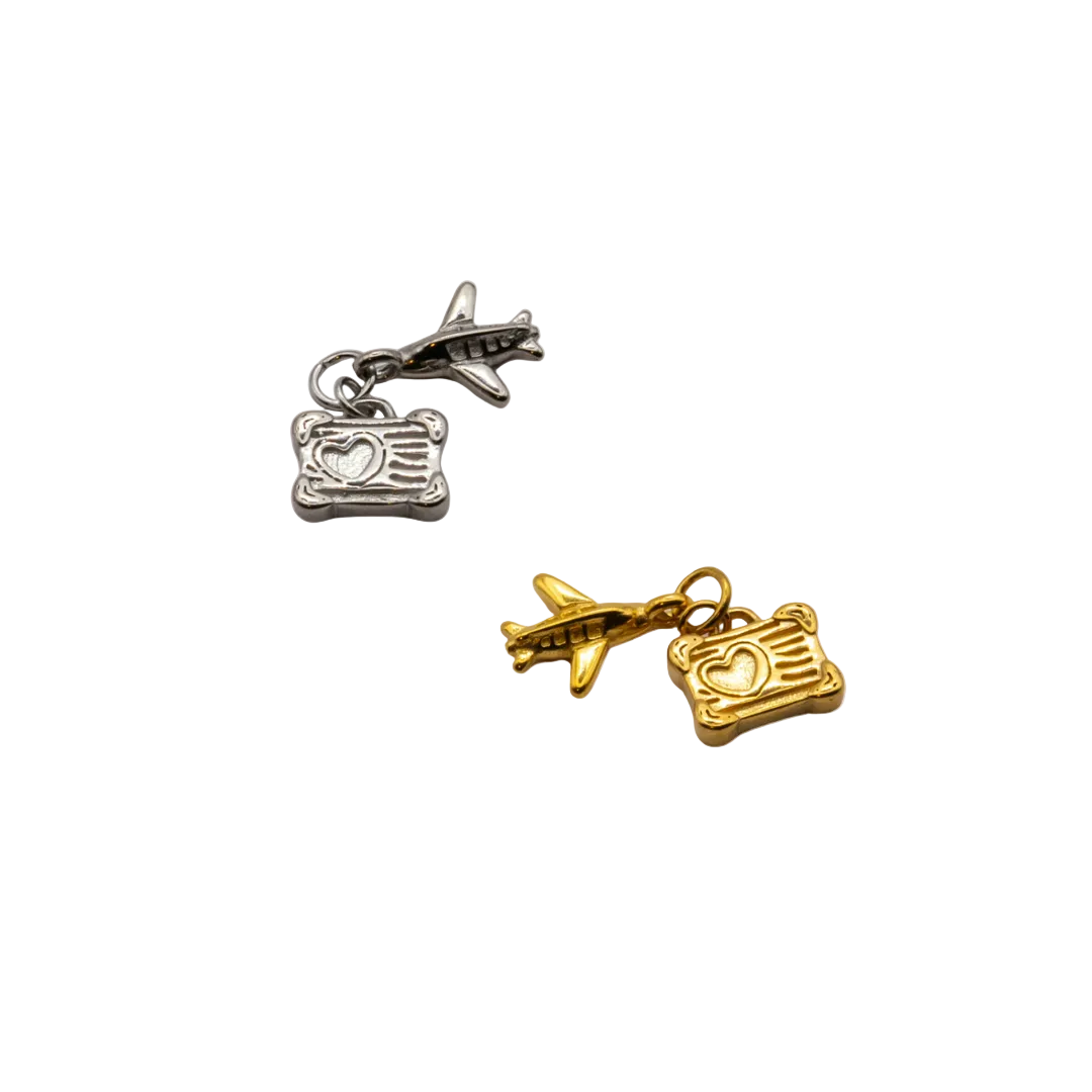 TRAVELLER CHARM